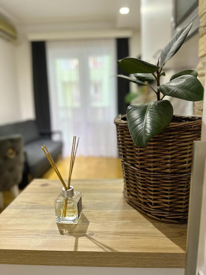 Apartment Батуми Екстериор снимка
