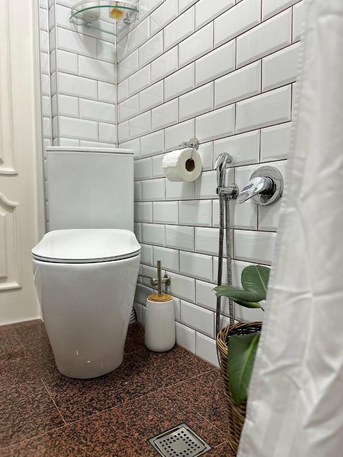Apartment Батуми Екстериор снимка
