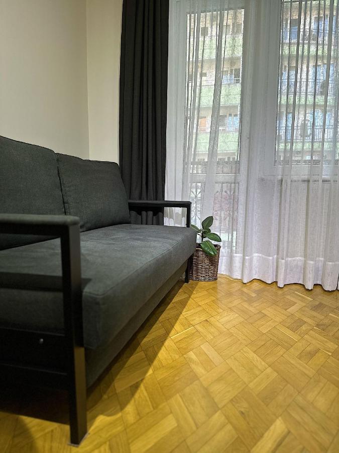 Apartment Батуми Екстериор снимка