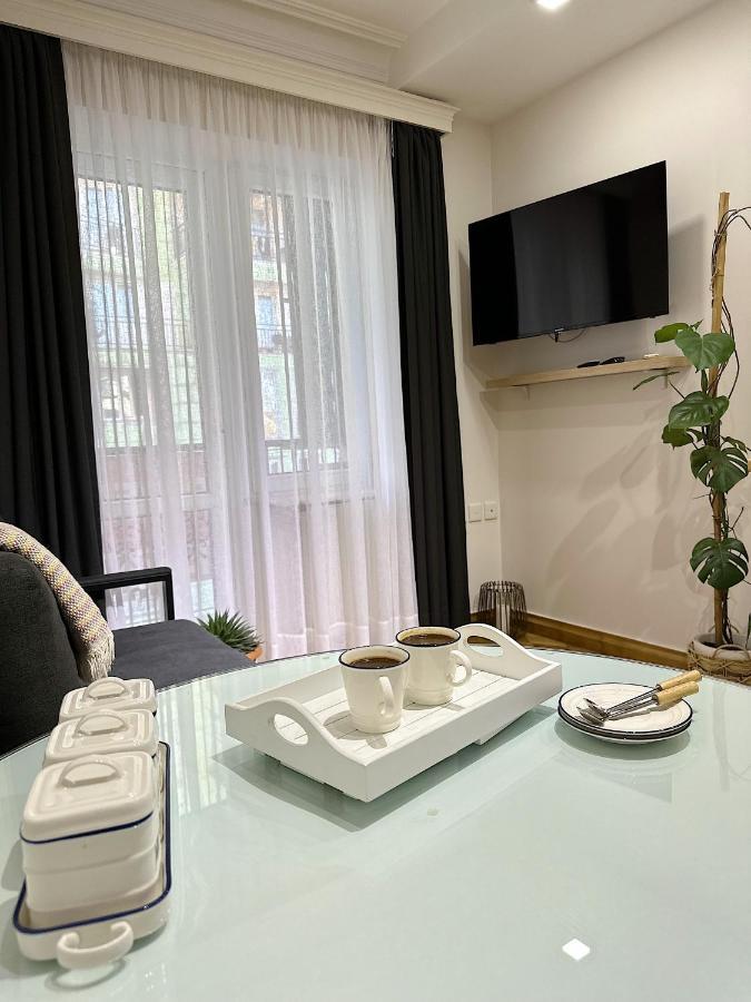 Apartment Батуми Екстериор снимка